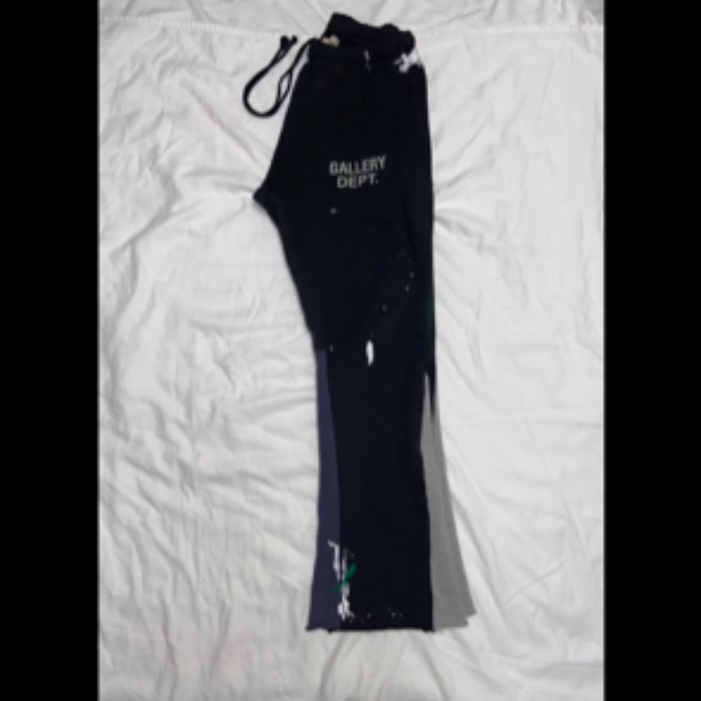 GD Logo Flare Sweatpants